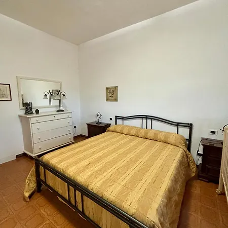 Holiday home Casa Ginevra